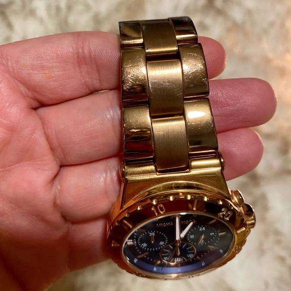 Michael Kors Dylan MK541 - Picture 5 of 5